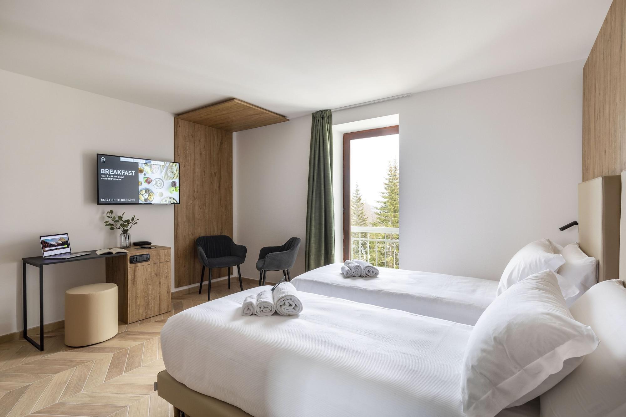 B&B Hotel Passo Tre Croci Cortina Cortina dʼAmpezzo Exterior foto