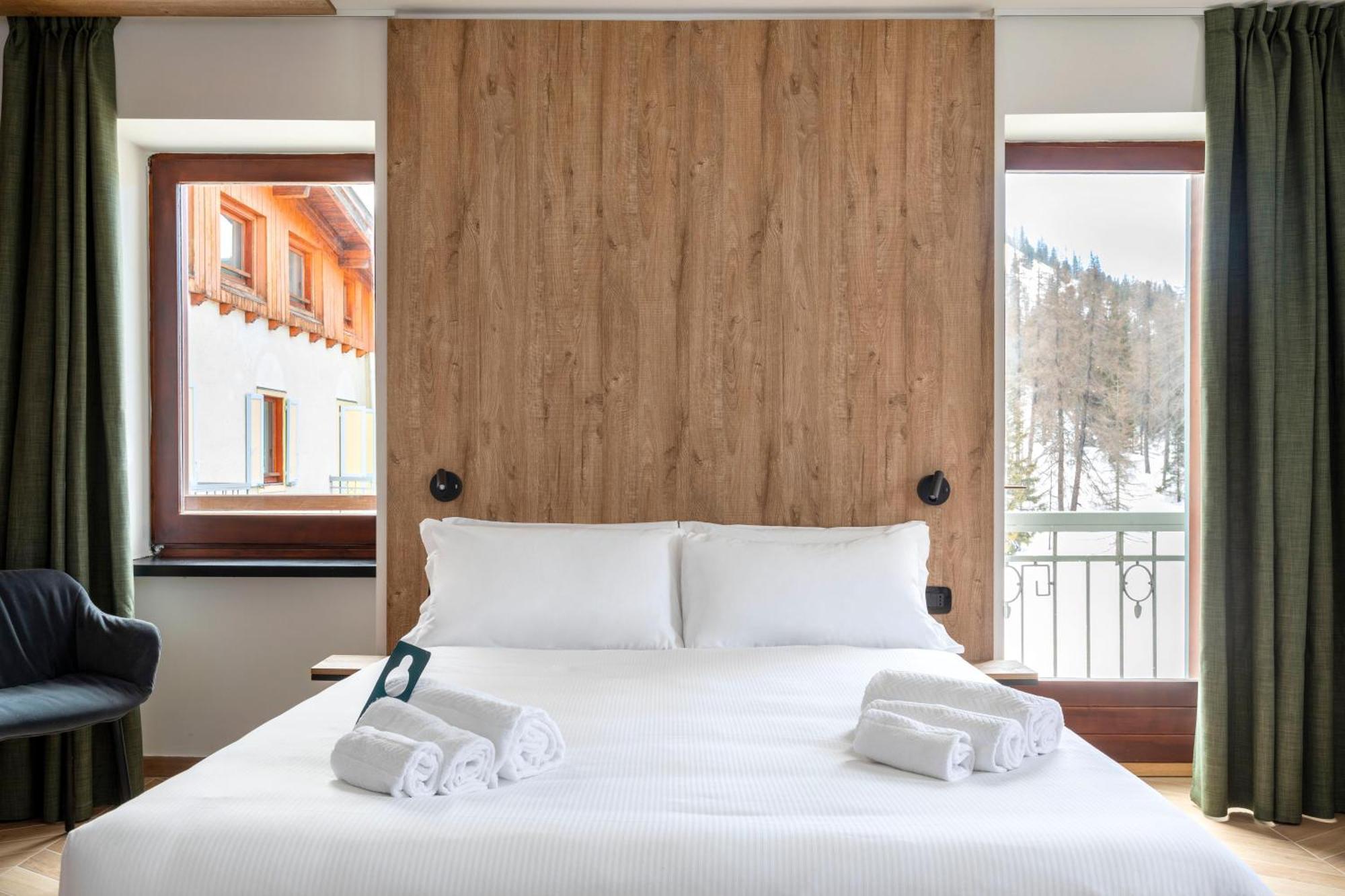 B&B Hotel Passo Tre Croci Cortina Cortina dʼAmpezzo Exterior foto